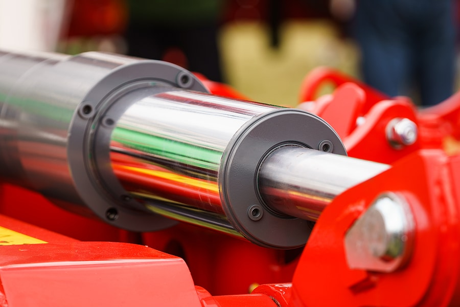 Hydraulische cilindervervanging: oorzaken en tips